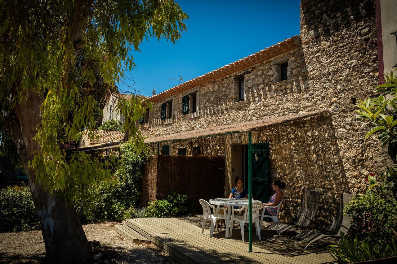 Les Fenals Villa Fitou Exteriör bild